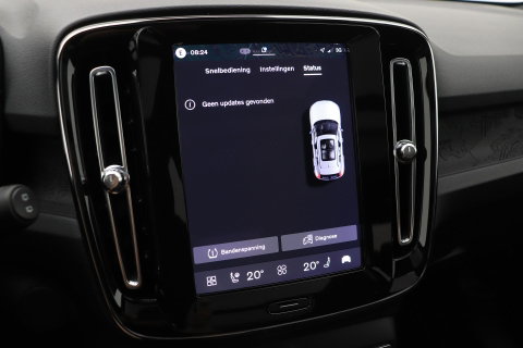 Volvo EX40 Single Motor Extended Range Plus Black Ed. 82 kWh | ACC | Panoramadak | 360° Camera | Harman/Kardon | BLIS | 20 Inch
