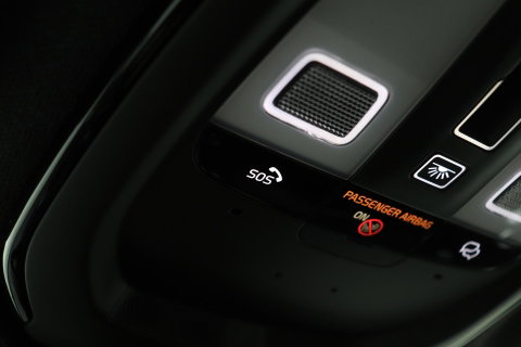 Volvo EX40 Single Motor Extended Range Plus Black Ed. 82 kWh | ACC | Panoramadak | 360° Camera | Harman/Kardon | BLIS | 20 Inch
