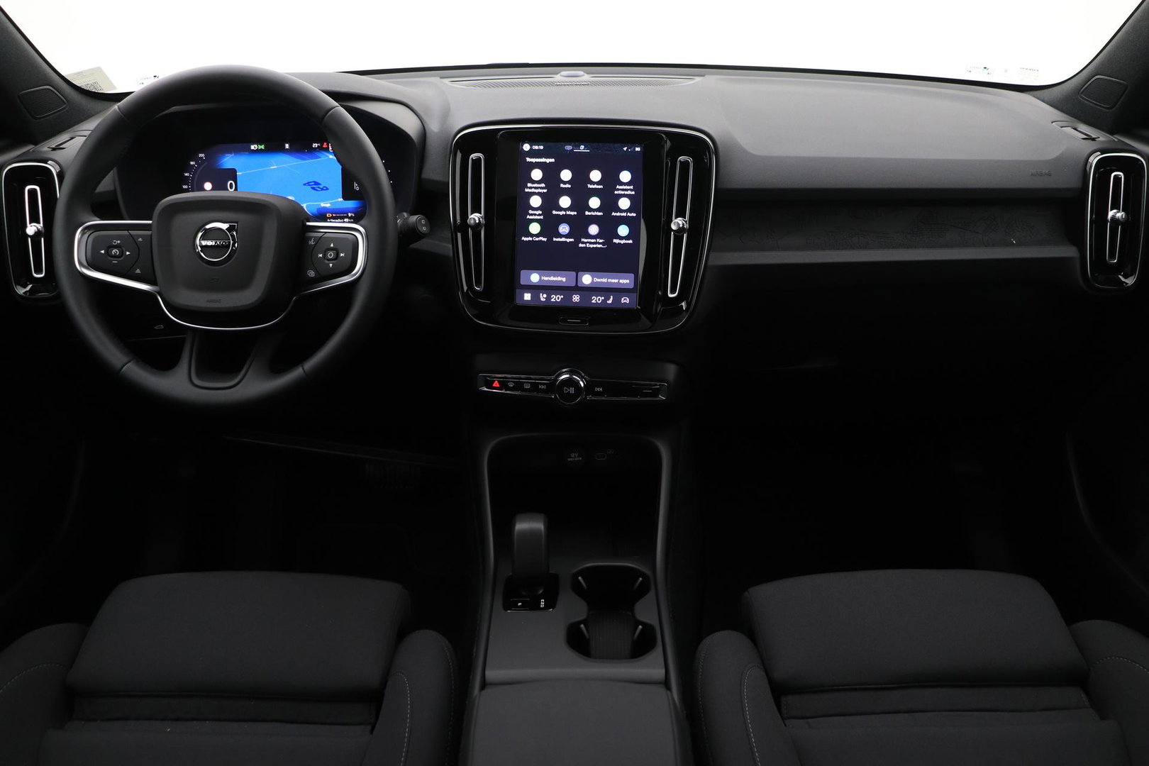 Volvo EX40 Single Motor Extended Range Plus Black Ed. 82 kWh | ACC | Panoramadak | 360° Camera | Harman/Kardon | BLIS | 20 Inch