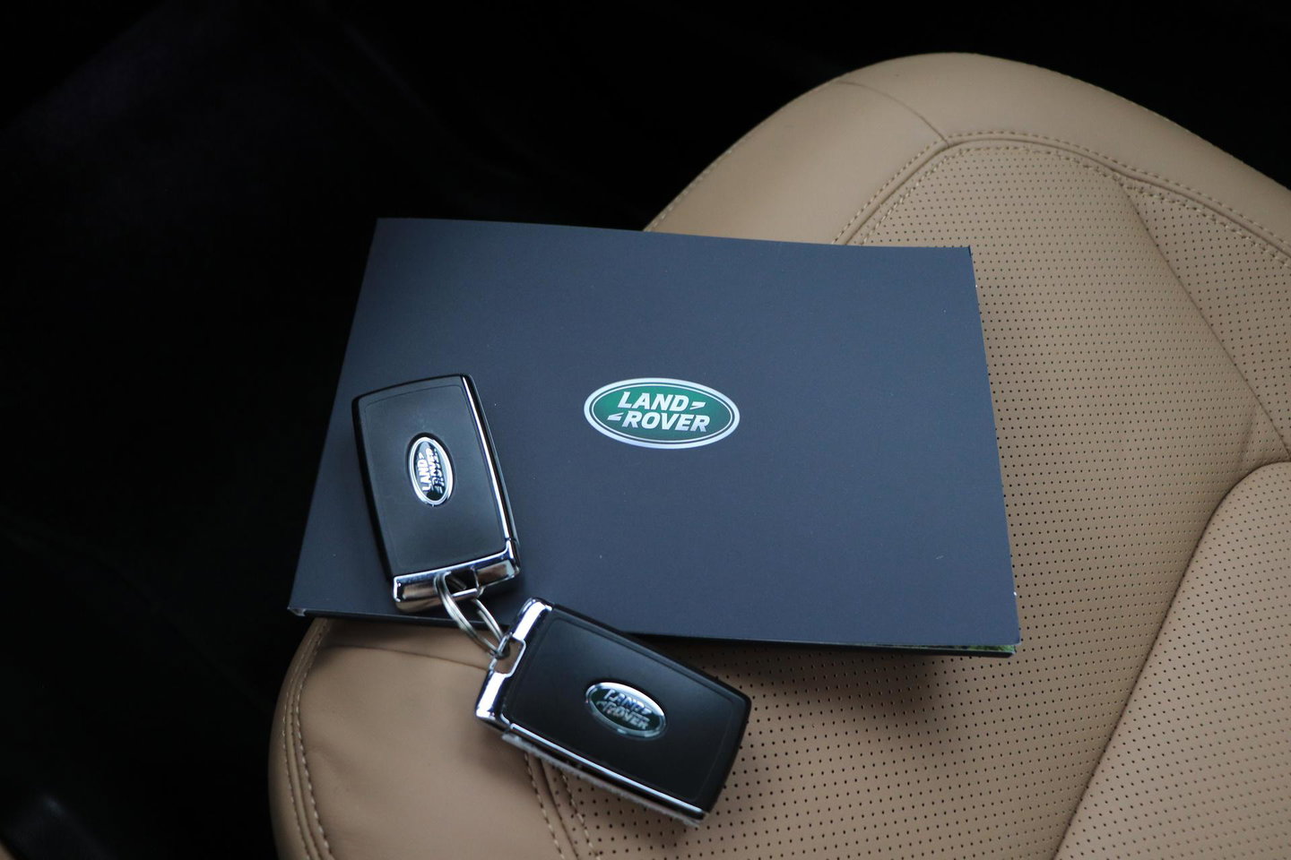 Land Rover Defender 2.0 P300e 110 X-Dynamic HSE | FACELIFT | ClearSight | Meridian Surround | Head-Up | ACC | Panoramadak | Trekhaak