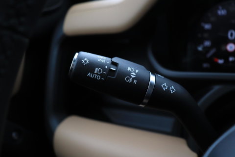 Land Rover Defender 2.0 P300e 110 X-Dynamic HSE | FACELIFT | ClearSight | Meridian Surround | Head-Up | ACC | Panoramadak | Trekhaak