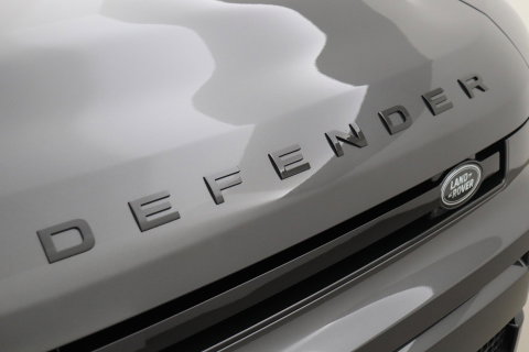 Land Rover Defender 2.0 P300e 110 X-Dynamic HSE | FACELIFT | ClearSight | Meridian Surround | Head-Up | ACC | Panoramadak | Trekhaak