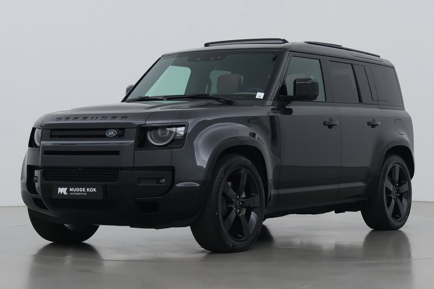 Land Rover Defender 2.0 P300e 110 X-Dynamic HSE | FACELIFT | ClearSight | Meridian Surround | Head-Up | ACC | Panoramadak | Trekhaak