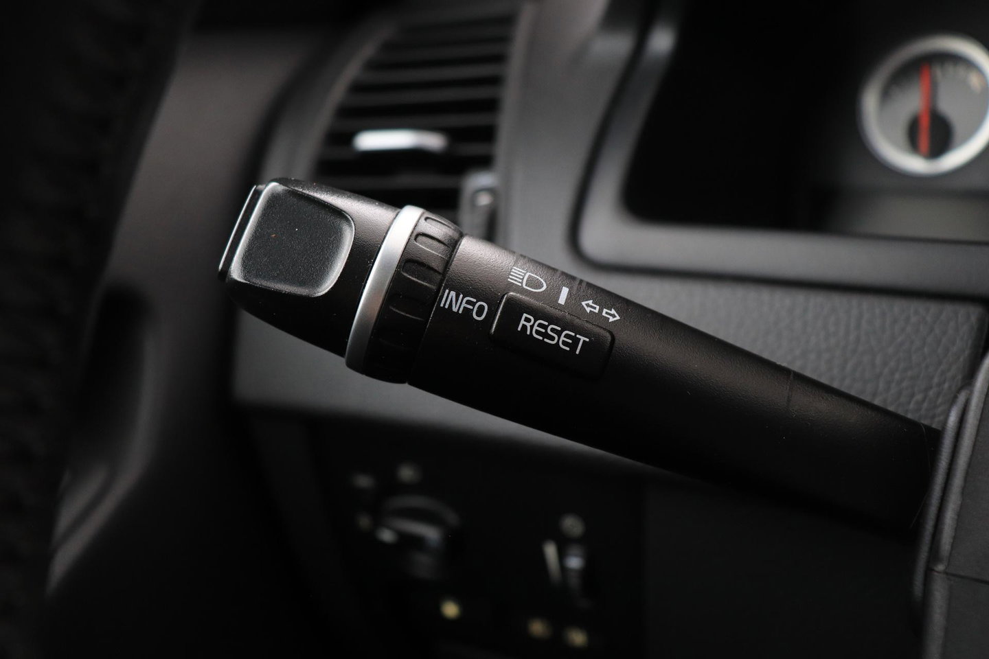 Volvo XC90 3.2 Executive | 7P | Schuif/Kanteldak | Xenon | Memory | BLIS