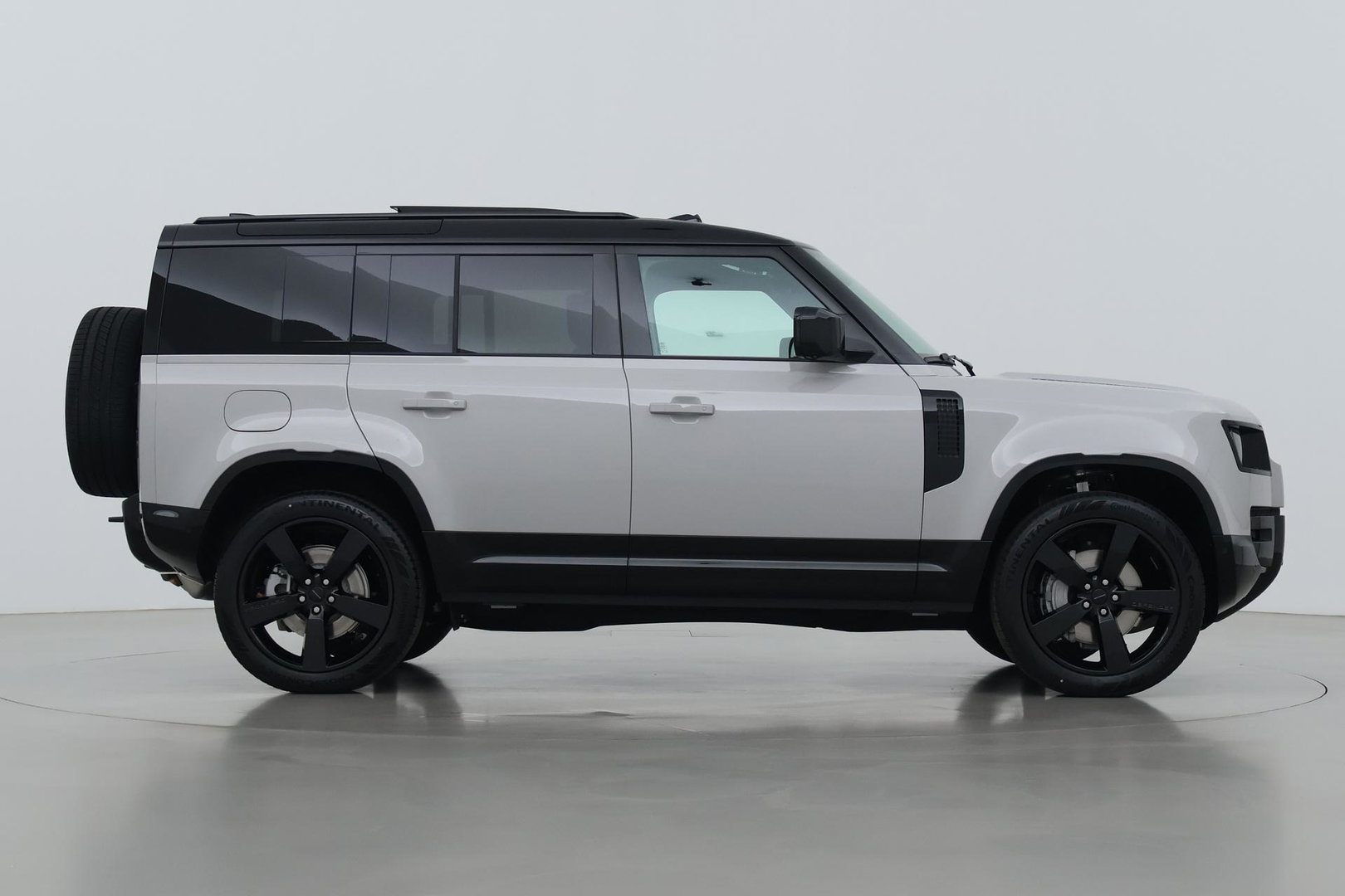 Land Rover Defender P300e 110 X-Dynamic HSE | FACELIFT | ClearSight | Meridian Surround | Head-Up | ACC | Panoramadak | Trekhaak