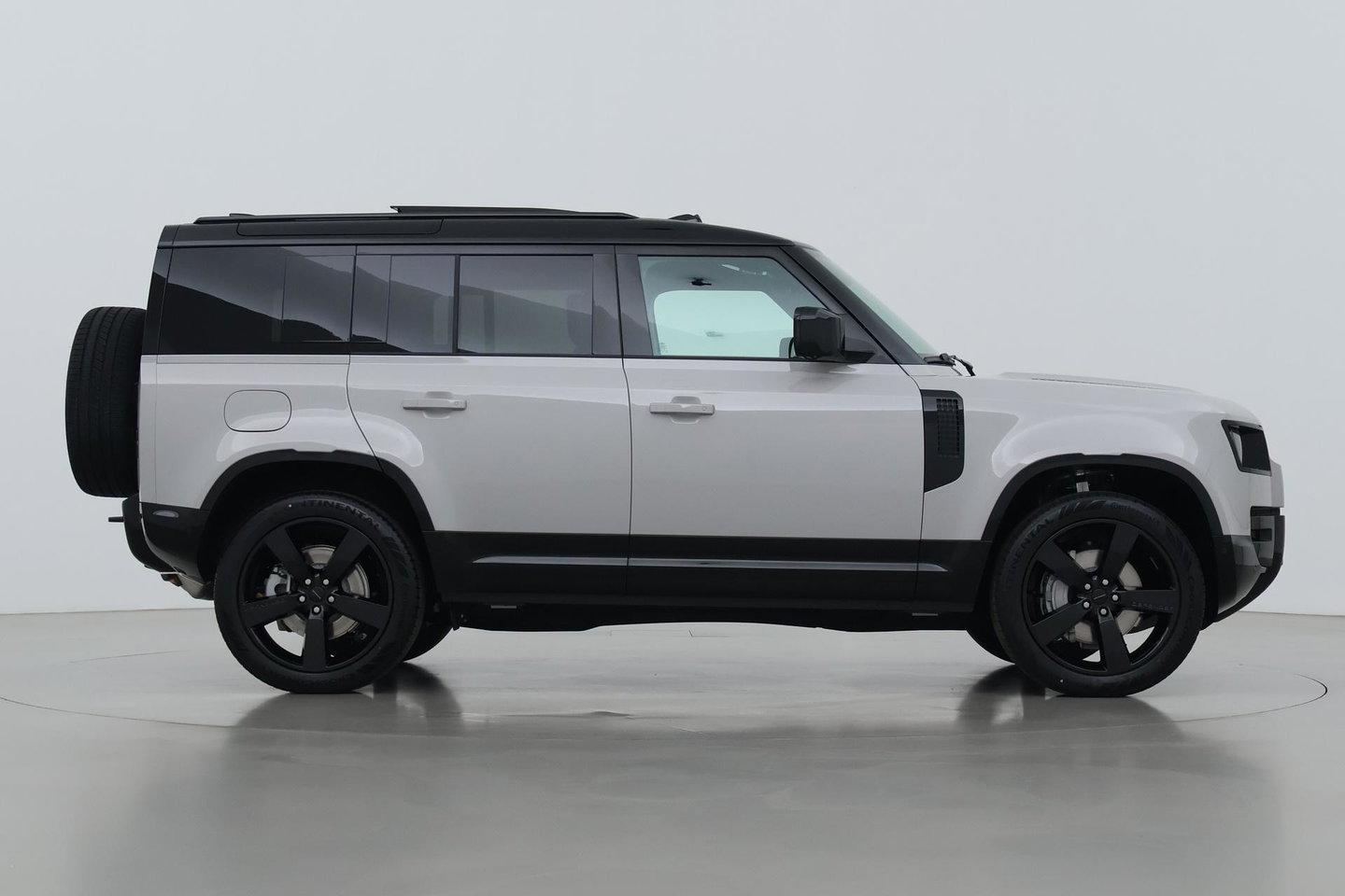 Land Rover Defender P300e 110 X-Dynamic HSE | FACELIFT | ClearSight | Meridian Surround | Head-Up | ACC | Panoramadak | Trekhaak