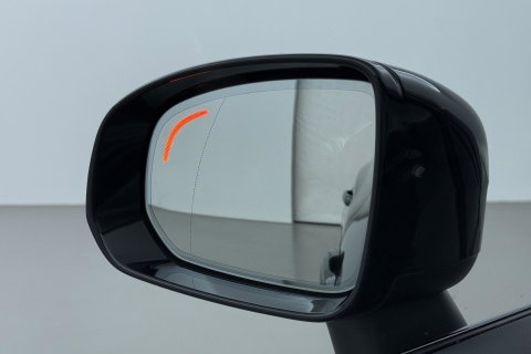 Volvo XC60 2.0 T8 Plug-in hybrid AWD Plus Dark | ACC | Harman/Kardon | 360° Camera | Stoel+Stuurverwarming | BLIS | Memory