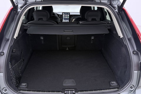 Volvo XC60 2.0 T8 Plug-in hybrid AWD Plus Dark | ACC | Harman/Kardon | 360° Camera | Stoel+Stuurverwarming | BLIS | Memory
