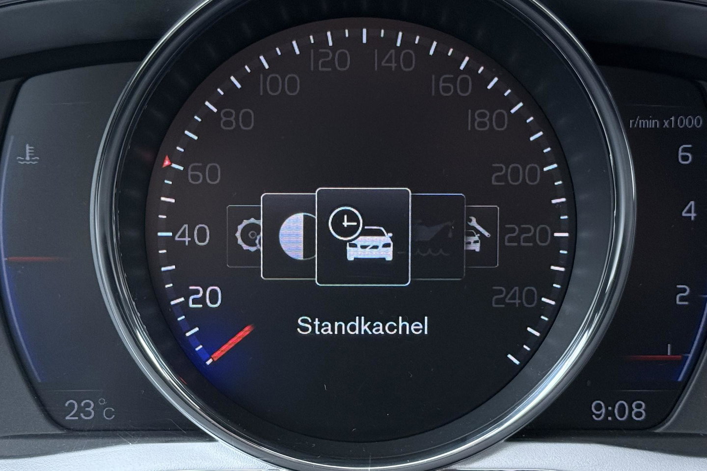 Volvo V60 2.0 T4 Business Sport | ACC | Schuifdak | BLIS | Parkeerverwarming | Keyless | Camera | Xenon | 18 inch