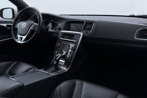 Volvo V60 2.0 T4 Business Sport | ACC | Schuifdak | BLIS | Parkeerverwarming | Keyless | Camera | Xenon | 18 inch