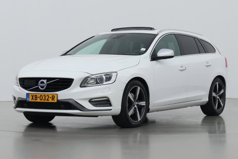 Volvo V60 2.0 T4 Business Sport | ACC | Schuifdak | BLIS | Parkeerverwarming | Keyless | Camera | Xenon | 18 inch