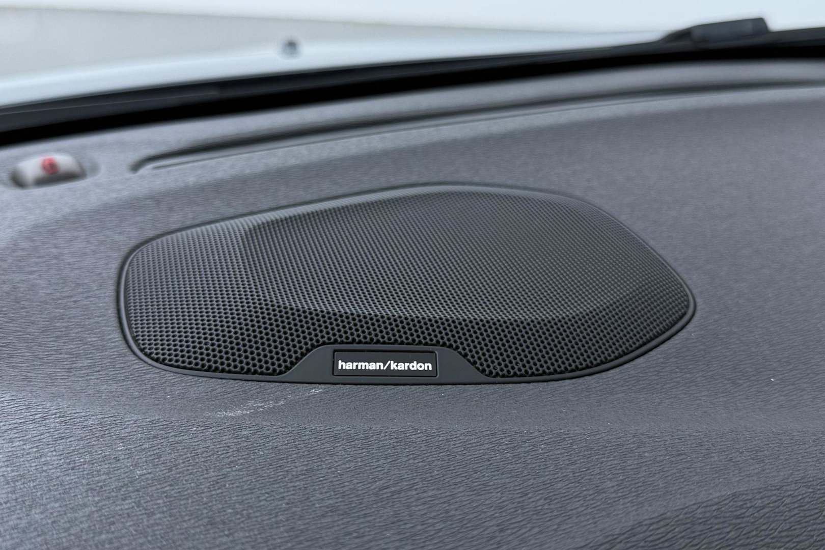 Volvo V40 1.5 T3 Dynamic Edition | Panoramadak | Camera | Harman/Kardon | Keyless | Leder | Automaat