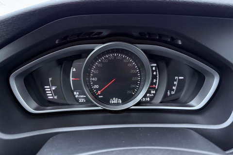 Volvo V40 1.5 T3 Dynamic Edition | Panoramadak | Camera | Harman/Kardon | Keyless | Leder | Automaat