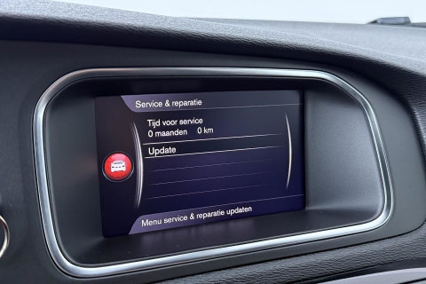 Volvo V40 1.5 T3 Dynamic Edition | Panoramadak | Camera | Harman/Kardon | Keyless | Leder | Automaat
