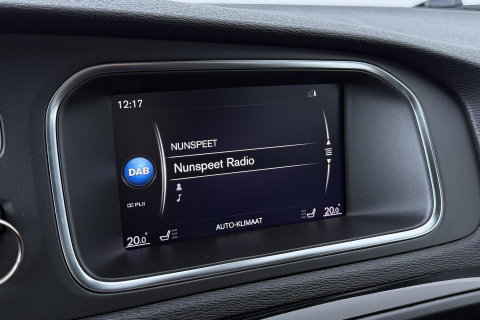 Volvo V40 1.5 T3 Dynamic Edition | Panoramadak | Camera | Harman/Kardon | Keyless | Leder | Automaat