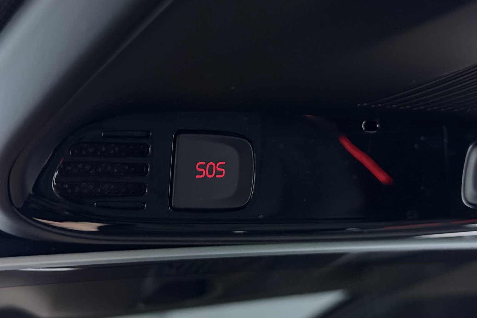 Volvo V40 1.5 T3 Dynamic Edition | Panoramadak | Camera | Harman/Kardon | Keyless | Leder | Automaat