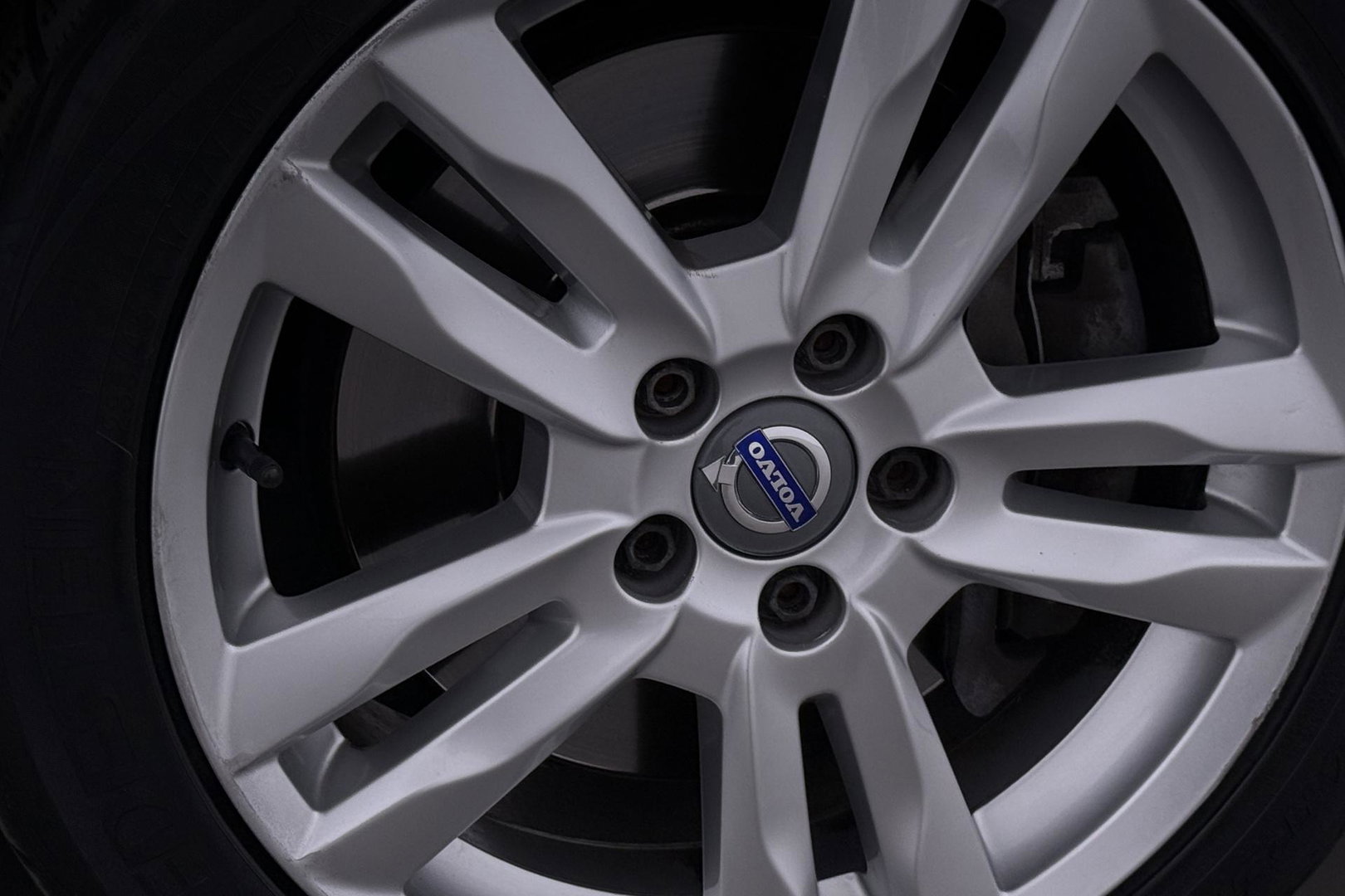Volvo V40 1.5 T3 Dynamic Edition | Panoramadak | Camera | Harman/Kardon | Keyless | Leder | Automaat