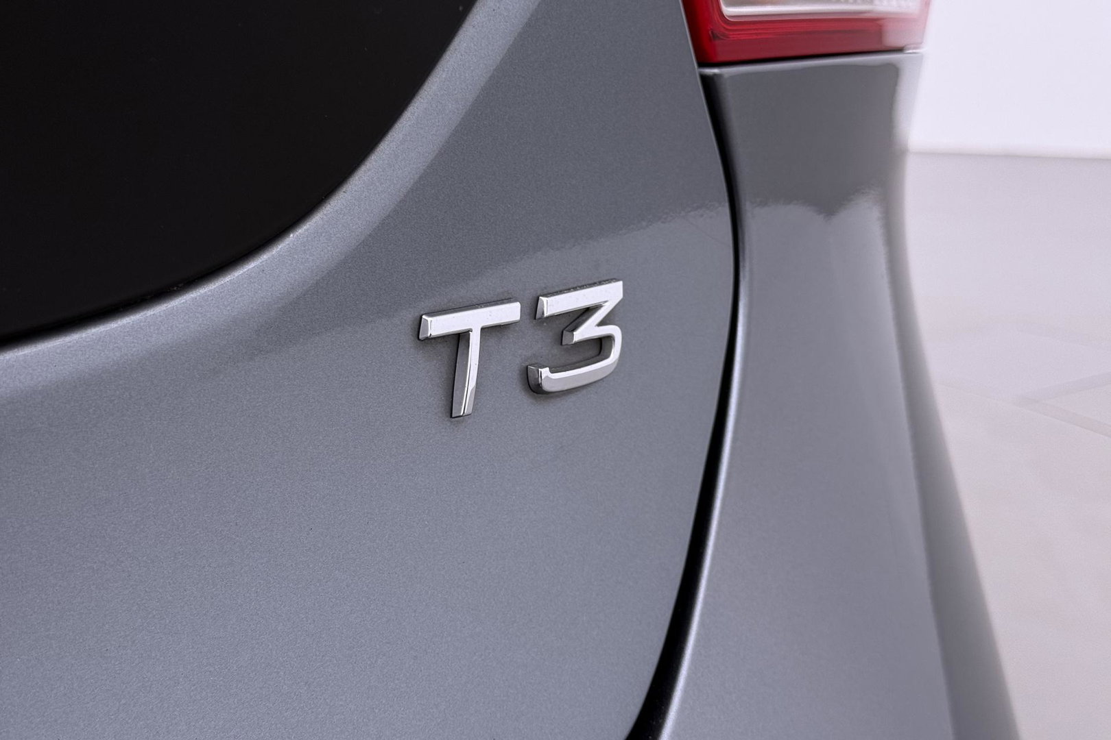 Volvo V40 1.5 T3 Dynamic Edition | Panoramadak | Camera | Harman/Kardon | Keyless | Leder | Automaat