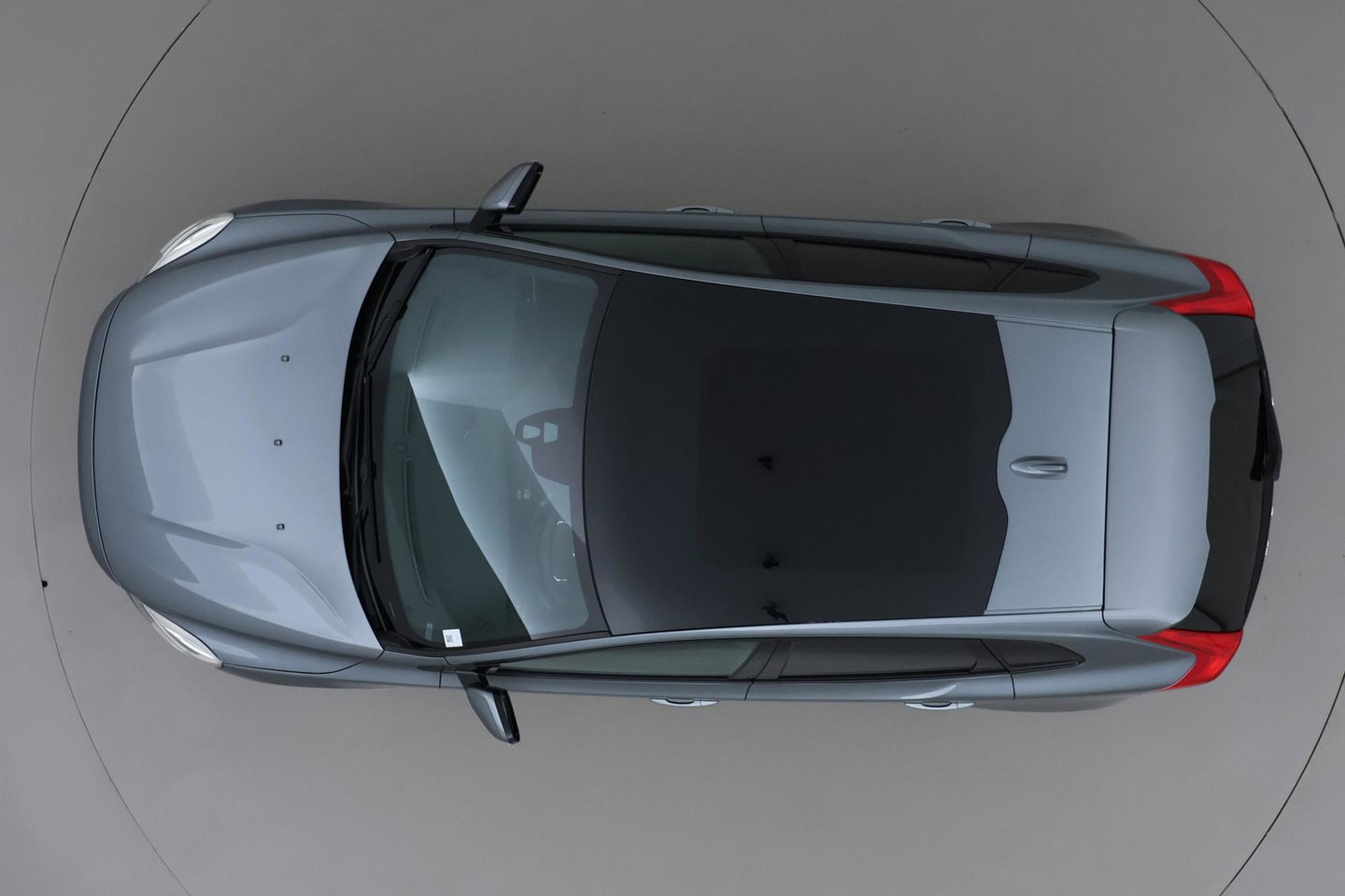 Volvo V40 1.5 T3 Dynamic Edition | Panoramadak | Camera | Harman/Kardon | Keyless | Leder | Automaat
