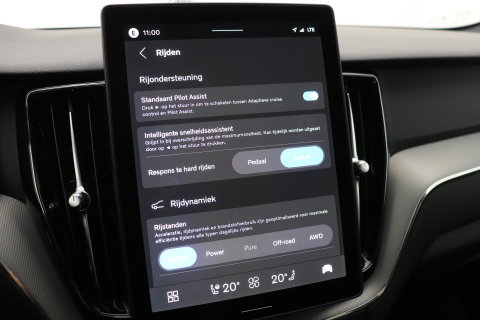 Volvo XC60 T6 Plug-in hybrid Plus Black Edition | Bowers&Wilkins | Massage+Ventilatie | ACC | Trekhaak | Panoramadak | 360° Camera | Head-Up