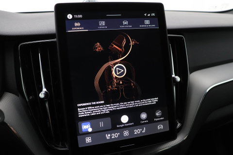 Volvo XC60 T6 Plug-in hybrid Plus Black Edition | Bowers&Wilkins | Massage+Ventilatie | ACC | Trekhaak | Panoramadak | 360° Camera | Head-Up