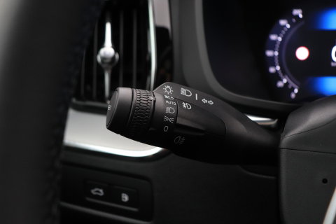Volvo XC60 T6 Plug-in hybrid Plus Black Edition | Bowers&Wilkins | Massage+Ventilatie | ACC | Trekhaak | Panoramadak | 360° Camera | Head-Up