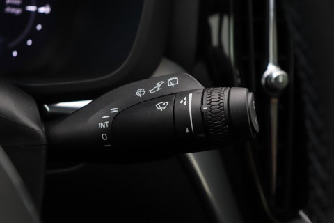 Volvo XC60 T6 Plug-in hybrid Plus Black Edition | Bowers&Wilkins | Massage+Ventilatie | ACC | Trekhaak | Panoramadak | 360° Camera | Head-Up