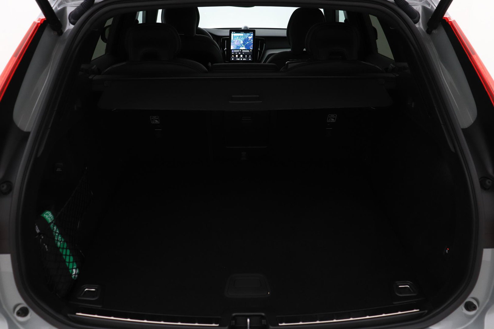 Volvo XC60 T6 Plug-in hybrid Plus Black Edition | Bowers&Wilkins | Massage+Ventilatie | ACC | Trekhaak | Panoramadak | 360° Camera | Head-Up