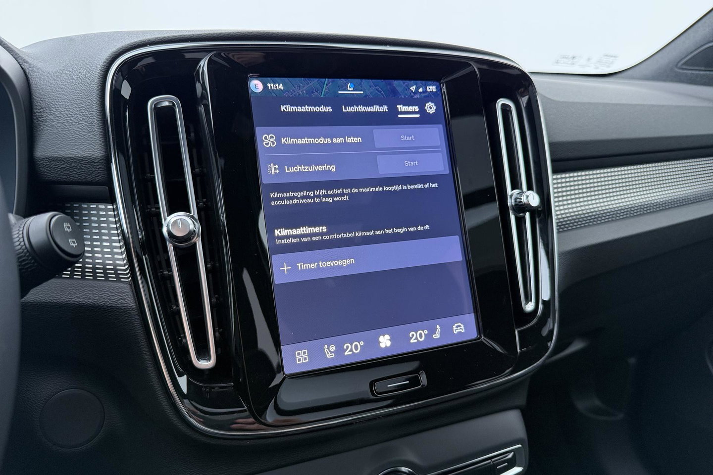 Volvo EX40 Twin Motor Plus Black Edition 82 kWh | ACC | Panoramadak | 360° Camera | Harman/Kardon | Stoel+Stuurverwarming