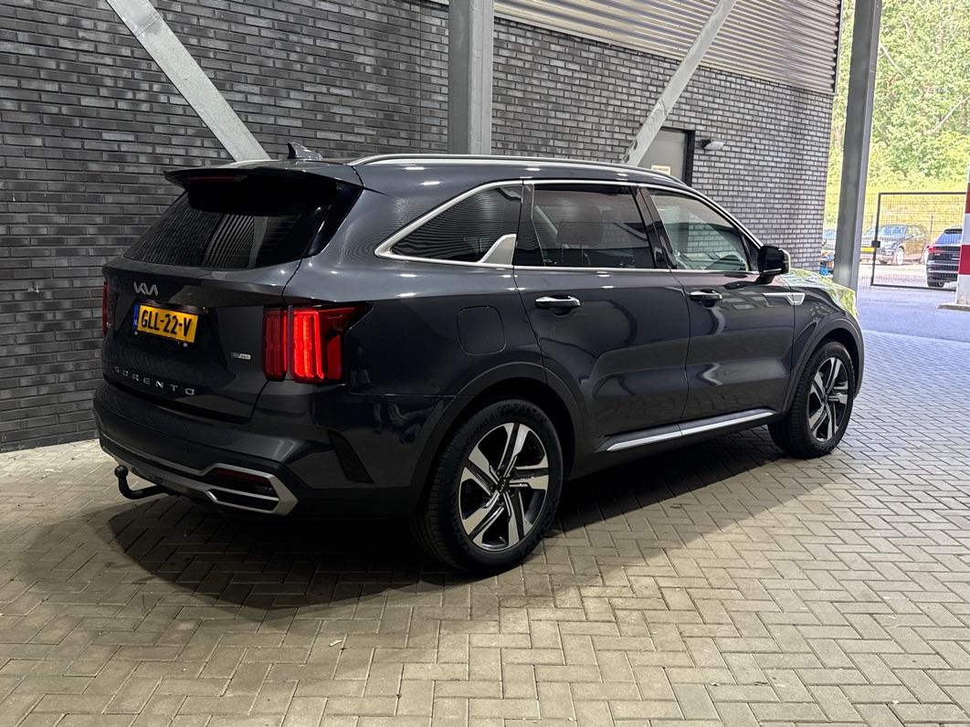 Kia Sorento 1.6 T-GDI Plug-in Hybrid 4WD ComfortLine 5p. | ACC | Trekhaak | Stoel+Stuurverwarming | Camera | Apple Carplay | 19 Inch