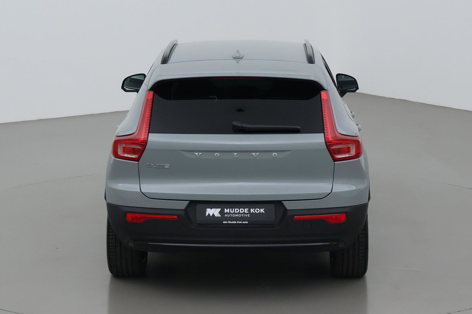 Volvo EX40 Single Motor Extended Range Plus 82 kWh | ACC | Harman/Kardon | 360° Camera | BLIS | Stoel+Stuurverwarming | 19 Inch