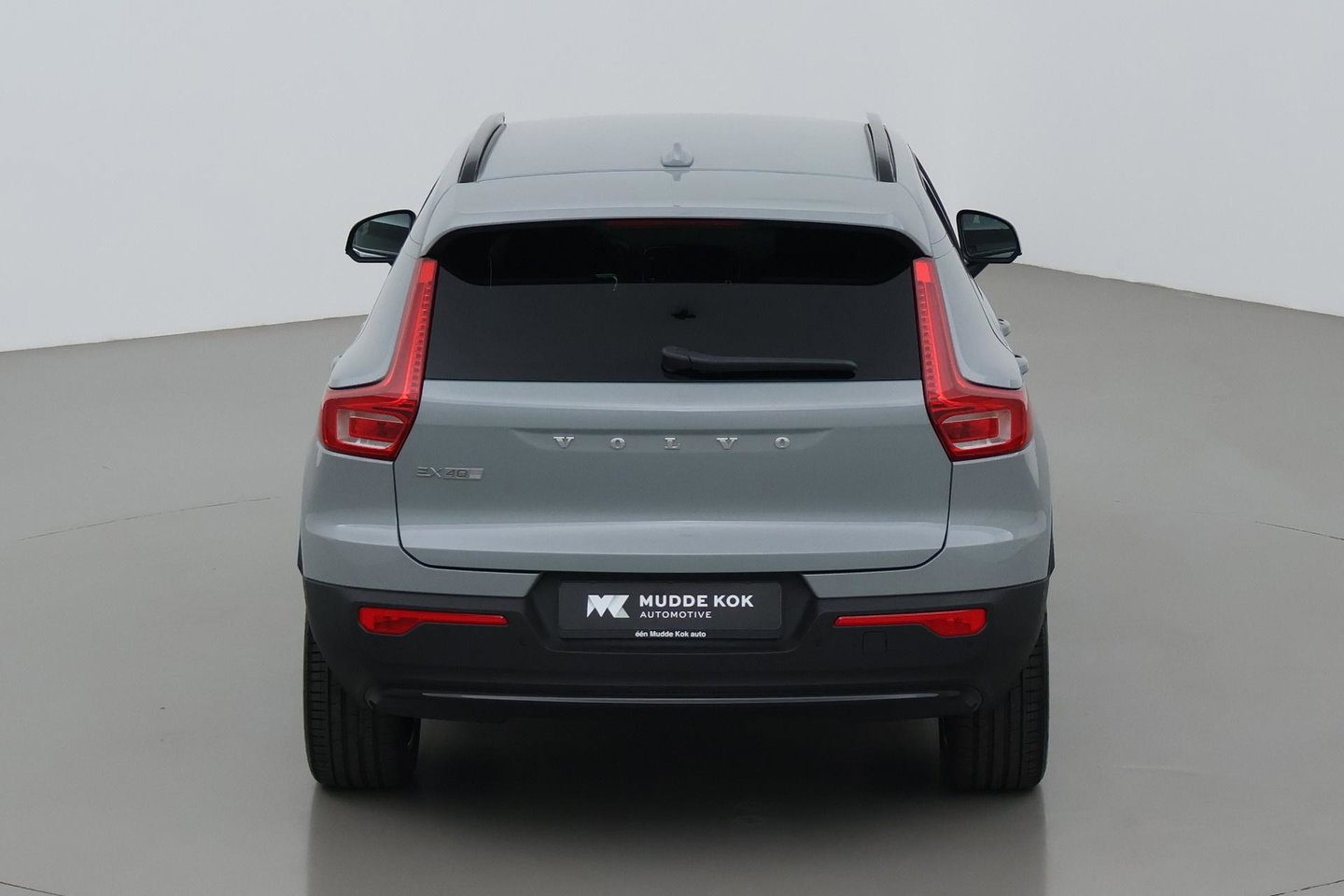 Volvo EX40 Single Motor Extended Range Plus 82 kWh | ACC | Harman/Kardon | 360° Camera | BLIS | Stoel+Stuurverwarming | 19 Inch