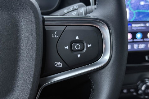 Volvo EX40 Single Motor Extended Range Plus 82 kWh | ACC | Harman/Kardon | 360° Camera | BLIS | Stoel+Stuurverwarming | 19 Inch