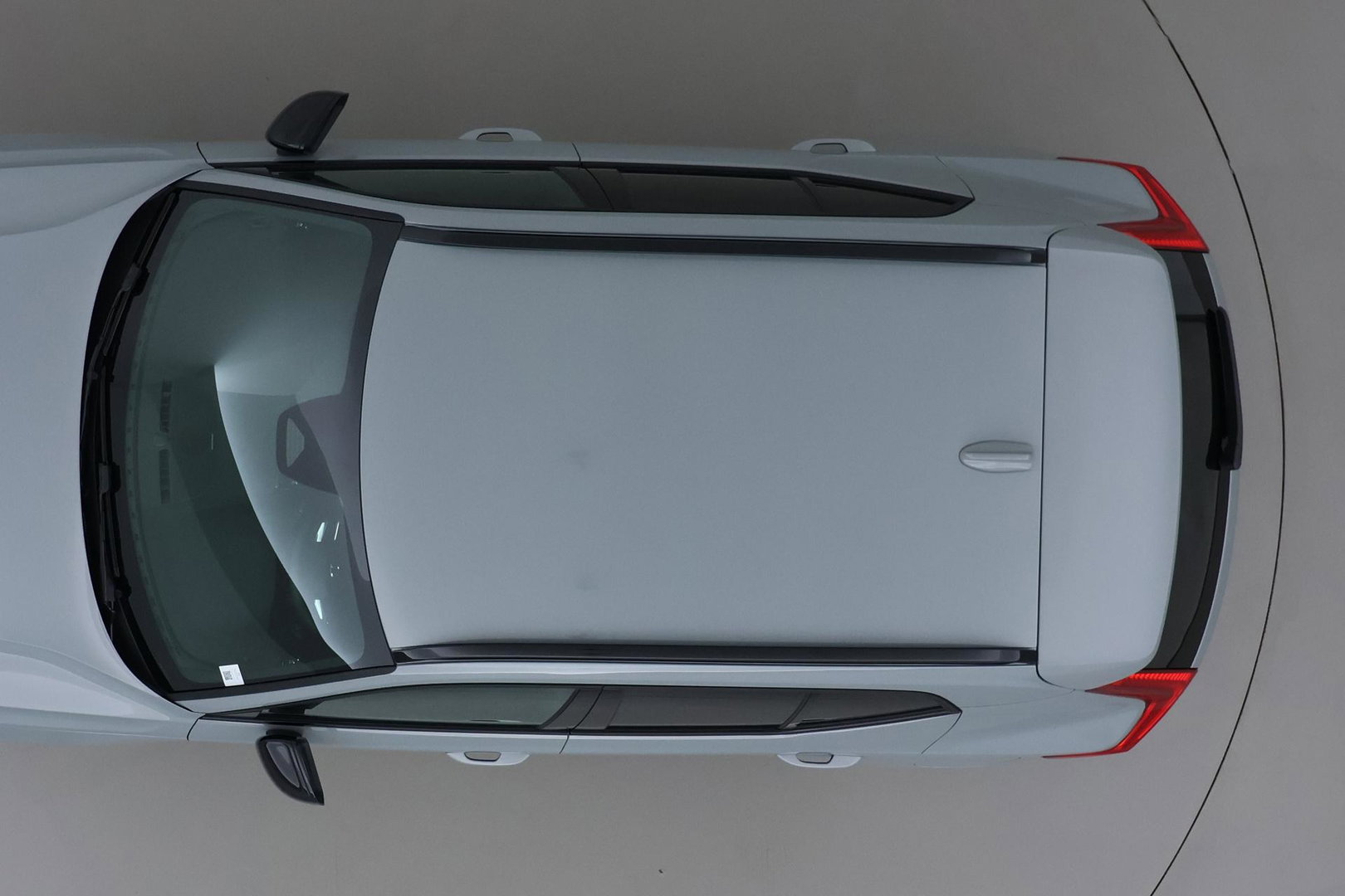Volvo EX40 Single Motor Extended Range Plus 82 kWh | ACC | Harman/Kardon | 360° Camera | BLIS | Stoel+Stuurverwarming | 19 Inch