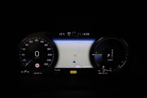 Volvo S90 T8 AWD R-Design | Trekhaak | ACC | Vol-Leder | Ventilatie | Stoel+Stuurverwarming | Camera