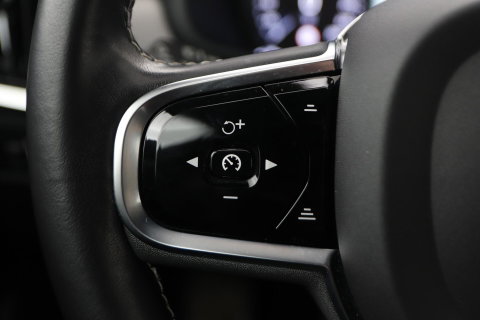 Volvo S90 T8 AWD R-Design | Trekhaak | ACC | Vol-Leder | Ventilatie | Stoel+Stuurverwarming | Camera
