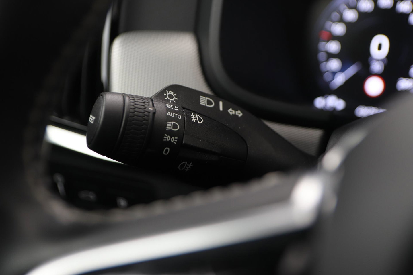 Volvo S90 T8 AWD R-Design | Trekhaak | ACC | Vol-Leder | Ventilatie | Stoel+Stuurverwarming | Camera