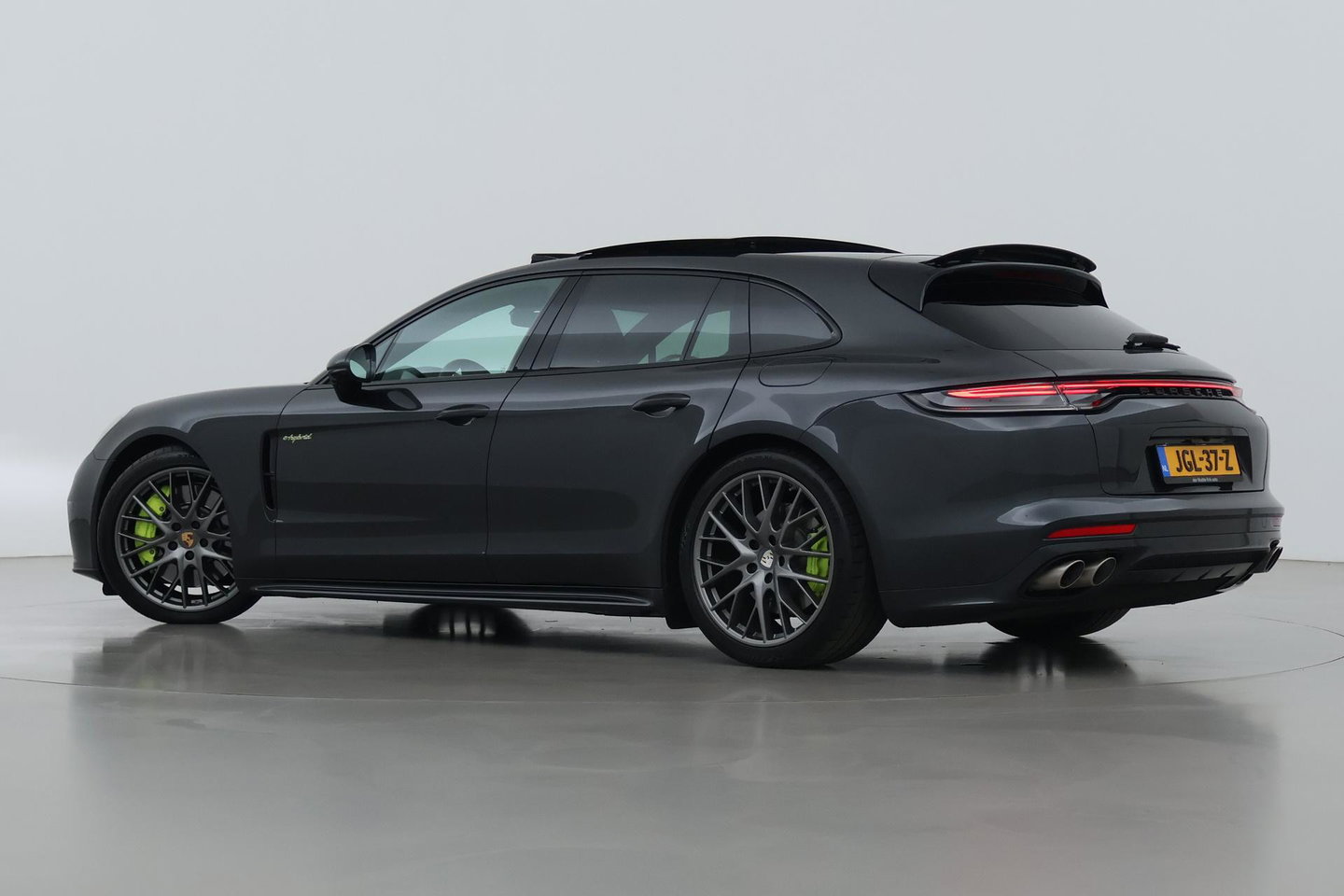 Porsche Panamera Sport Turismo 2.9 4S E-Hybrid | ACC | Luchtvering | Sport Chrono | Panoramadak | Sport Design | 360° Camera
