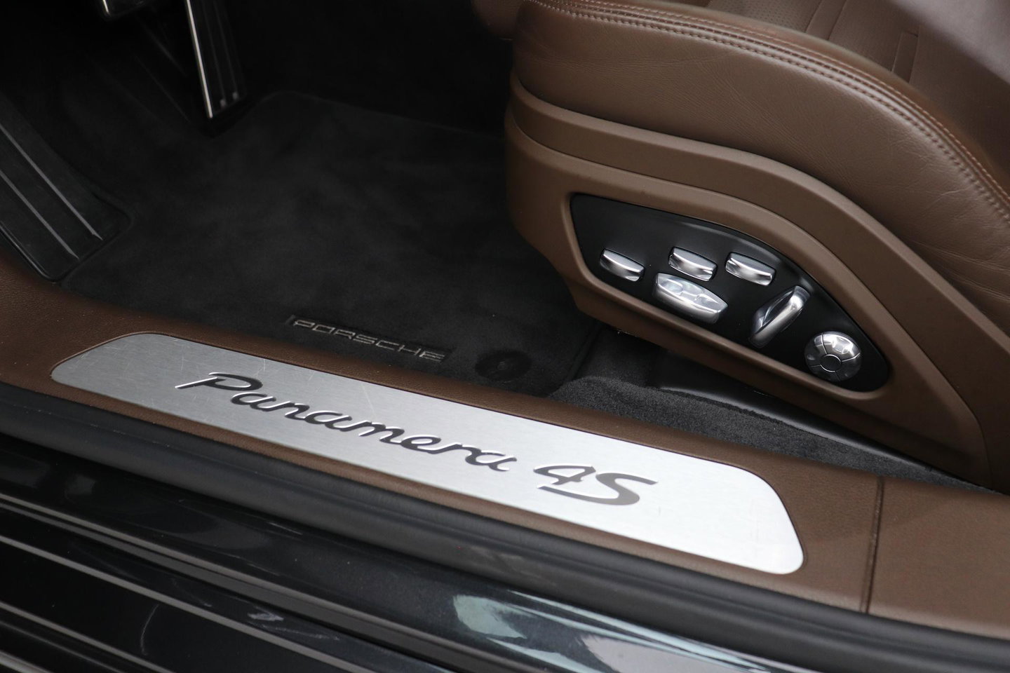 Porsche Panamera Sport Turismo 2.9 4S E-Hybrid | ACC | Luchtvering | Sport Chrono | Panoramadak | Sport Design | 360° Camera