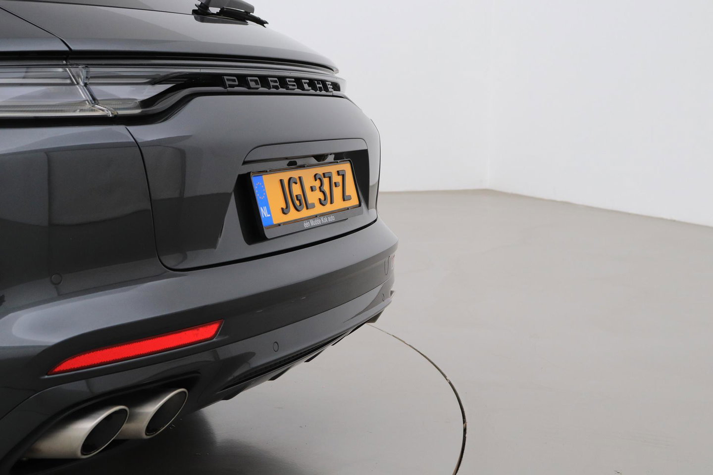 Porsche Panamera Sport Turismo 2.9 4S E-Hybrid | ACC | Luchtvering | Sport Chrono | Panoramadak | Sport Design | 360° Camera