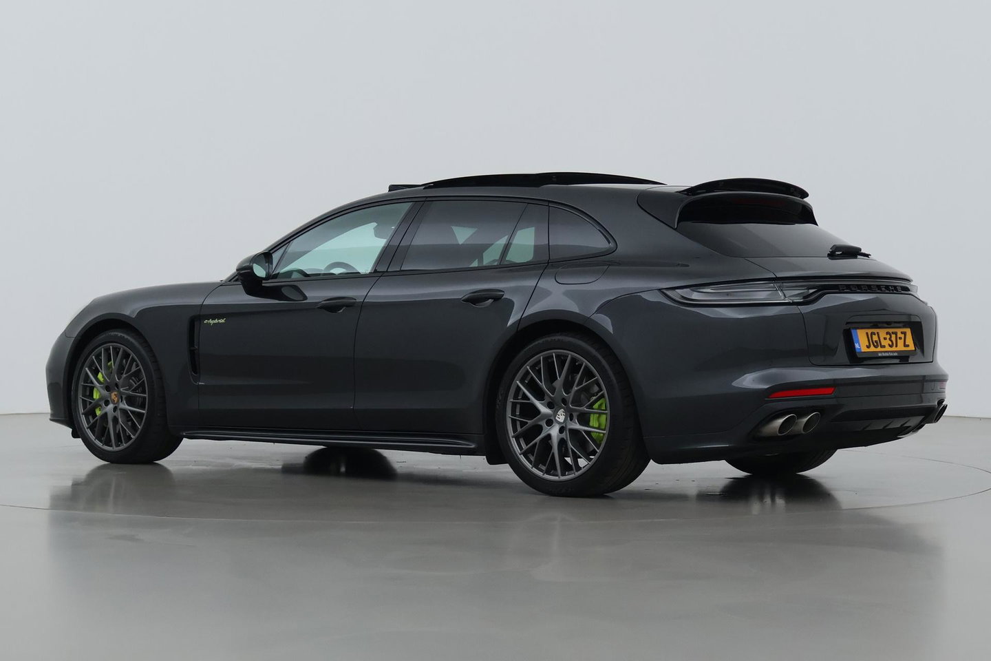 Porsche Panamera Sport Turismo 2.9 4S E-Hybrid | ACC | Luchtvering | Sport Chrono | Panoramadak | Sport Design | 360° Camera