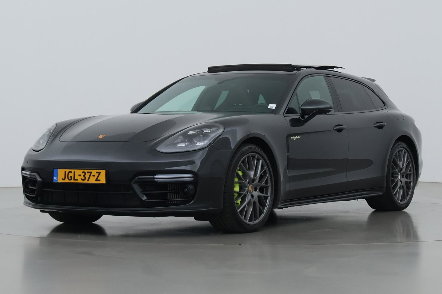 Porsche Panamera Sport Turismo 2.9 4S E-Hybrid | ACC | Luchtvering | Sport Chrono | Panoramadak | Sport Design | 360° Camera