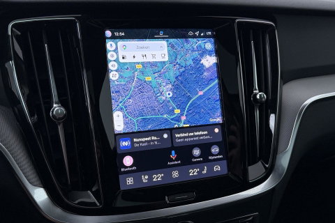 Volvo V60 T6 Plug-in hybrid Plus Bright | ACC | Panoramadak | 360° Camera | Head-Up | Harman/Kardon | Stoel+Stuurverwarming | Keyless | Getint Glas