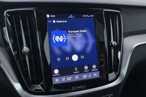 Volvo V60 T6 Plug-in hybrid Plus Bright | ACC | Panoramadak | 360° Camera | Head-Up | Harman/Kardon | Stoel+Stuurverwarming | Keyless | Getint Glas