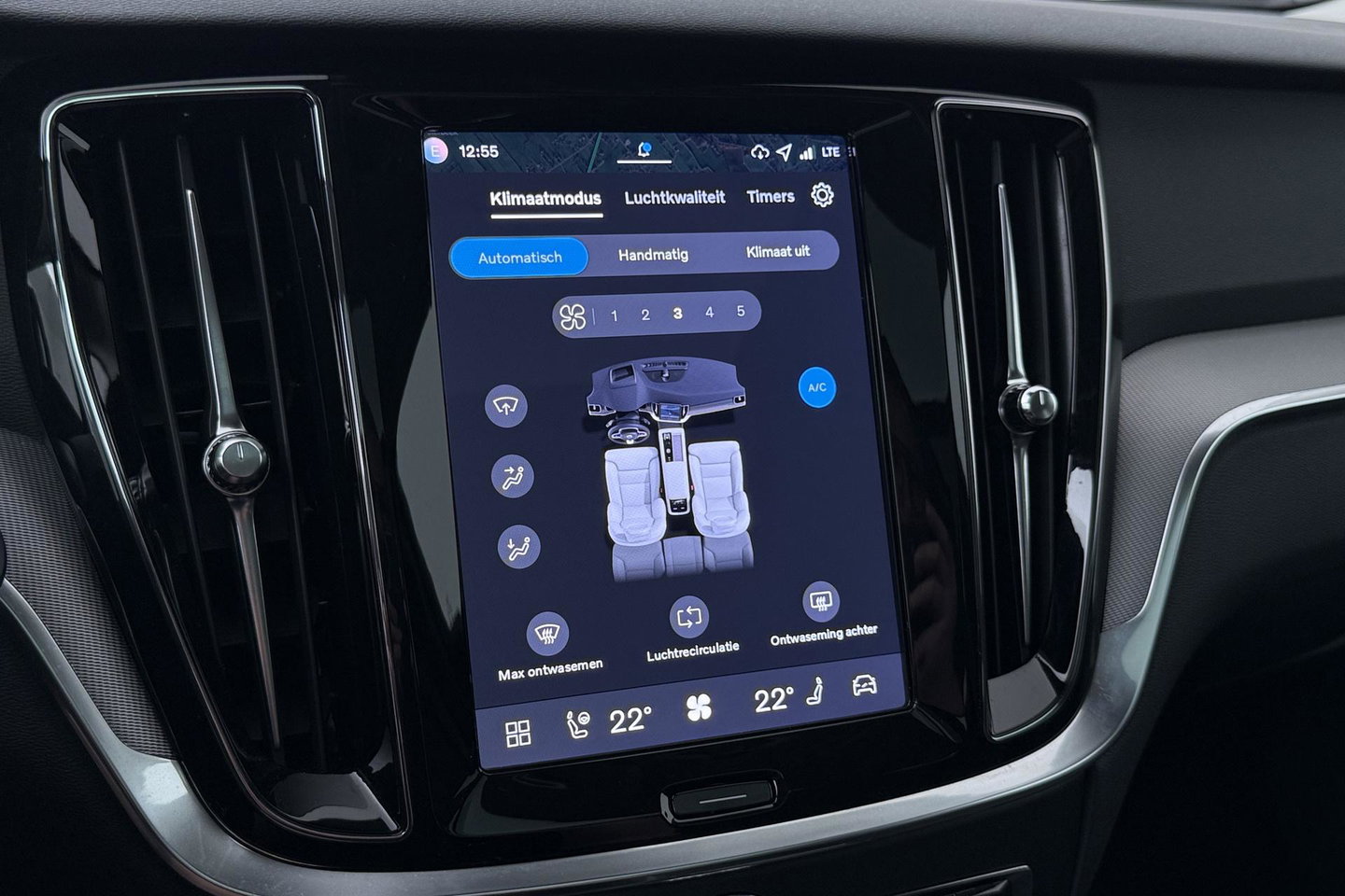 Volvo V60 T6 Plug-in hybrid Plus Bright | ACC | Panoramadak | 360° Camera | Head-Up | Harman/Kardon | Stoel+Stuurverwarming | Keyless | Getint Glas