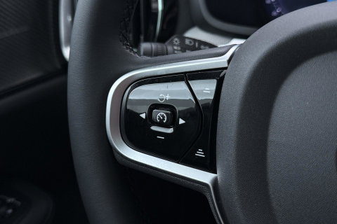 Volvo V60 T6 Plug-in hybrid Plus Bright | ACC | Panoramadak | 360° Camera | Head-Up | Harman/Kardon | Stoel+Stuurverwarming | Keyless | Getint Glas