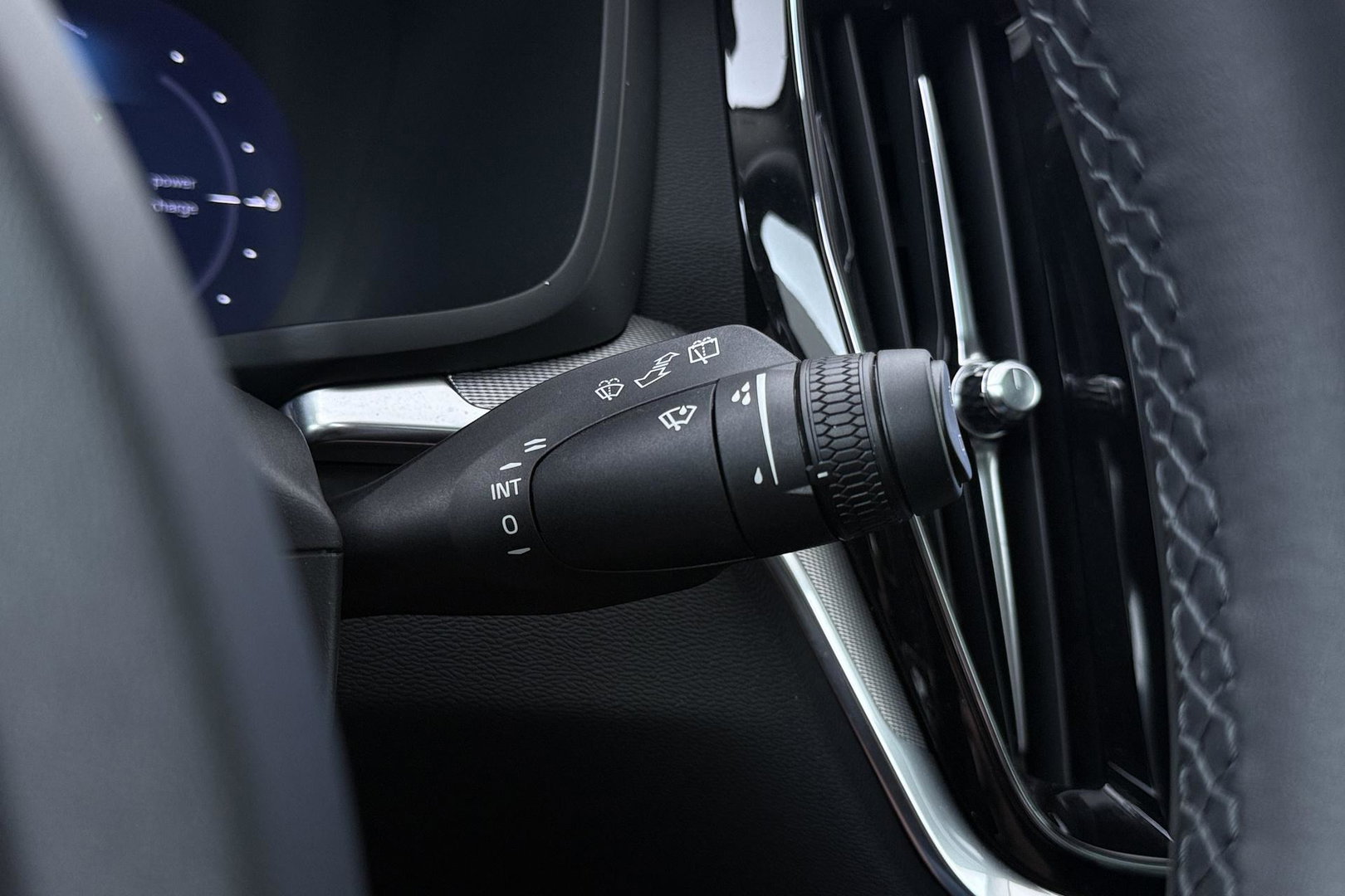 Volvo V60 T6 Plug-in hybrid Plus Bright | ACC | Panoramadak | 360° Camera | Head-Up | Harman/Kardon | Stoel+Stuurverwarming | Keyless | Getint Glas