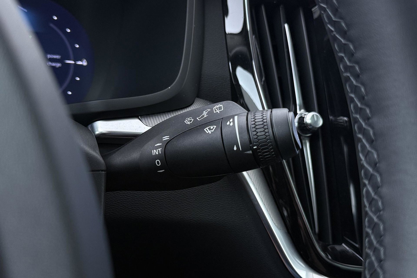 Volvo V60 T6 Plug-in hybrid Plus Bright | ACC | Panoramadak | 360° Camera | Head-Up | Harman/Kardon | Stoel+Stuurverwarming | Keyless | Getint Glas