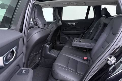 Volvo V60 T6 Plug-in hybrid Plus Bright | ACC | Panoramadak | 360° Camera | Head-Up | Harman/Kardon | Stoel+Stuurverwarming | Keyless | Getint Glas