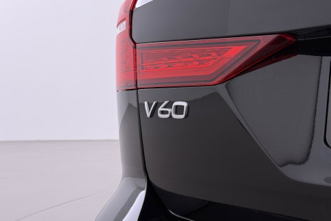 Volvo V60 T6 Plug-in hybrid Plus Bright | ACC | Panoramadak | 360° Camera | Head-Up | Harman/Kardon | Stoel+Stuurverwarming | Keyless | Getint Glas